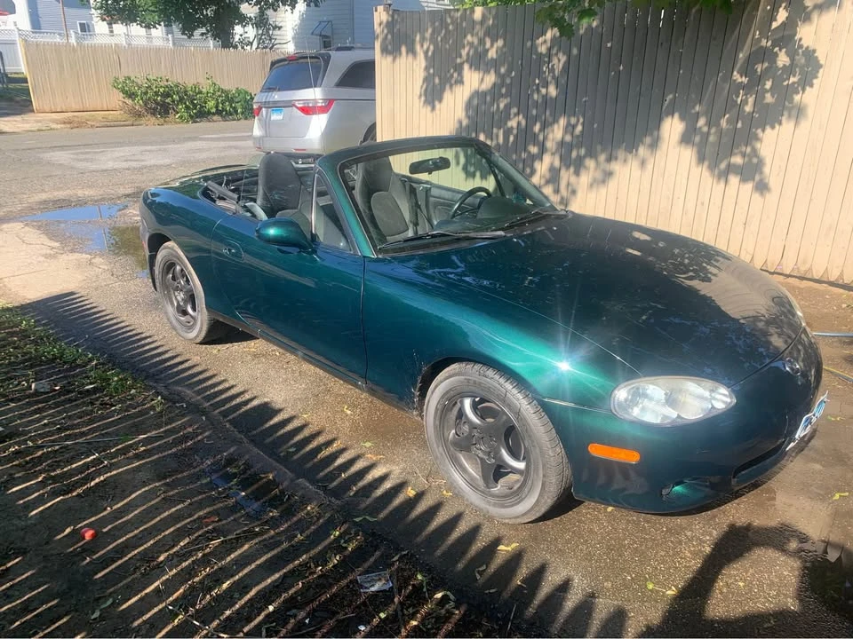 2001 Mazda NB MX-5 Miata - Image 8 of 14