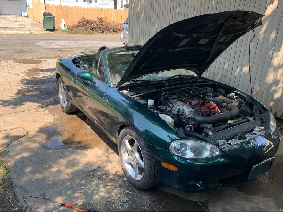 2001 Mazda NB MX-5 Miata - Image 5 of 14