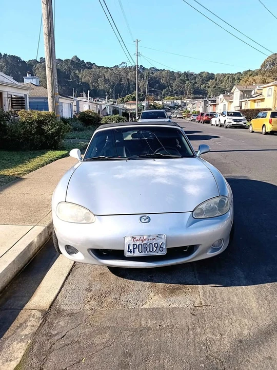 2001 Mazda NB MX-5 Miata - Image 4 of 7