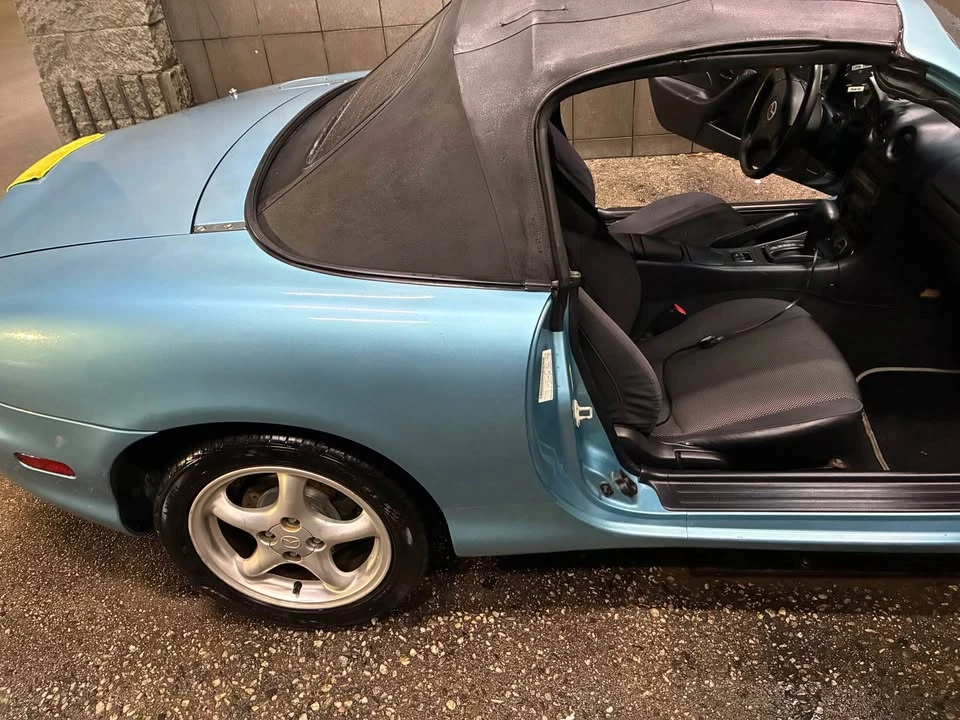 2001 Mazda NB MX-5 Miata - Image 5 of 7