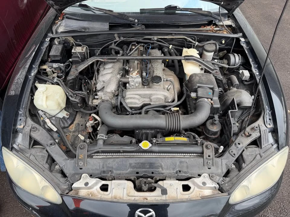 2001 Mazda NB MX-5 Miata - Image 6 of 6