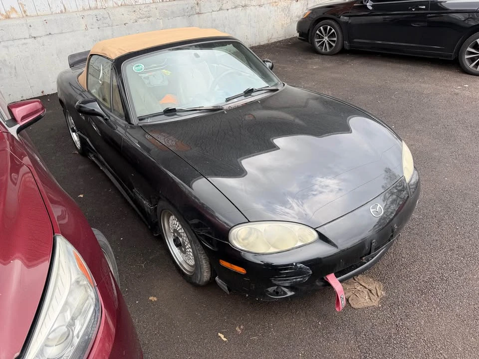 2001 Mazda NB MX-5 Miata - Image 2 of 6