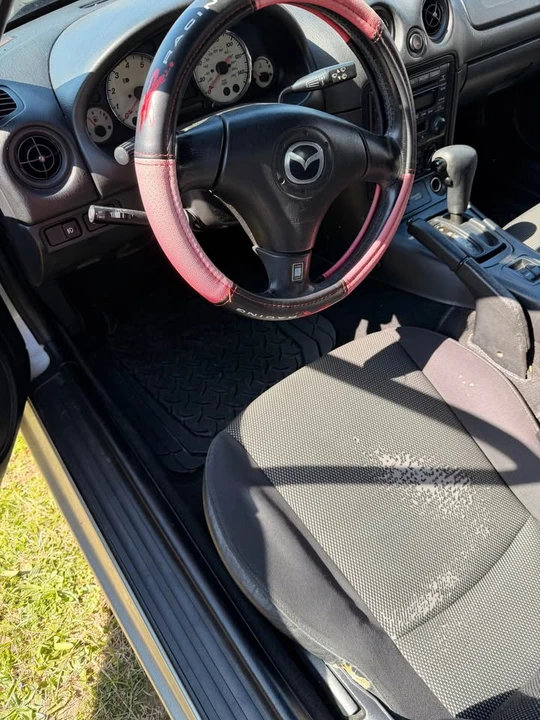 2001 Mazda NB MX-5 Miata - Image 8 of 9