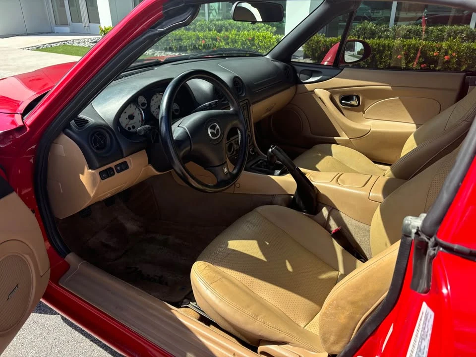 2001 Mazda NB MX-5 Miata - Image 12 of 12