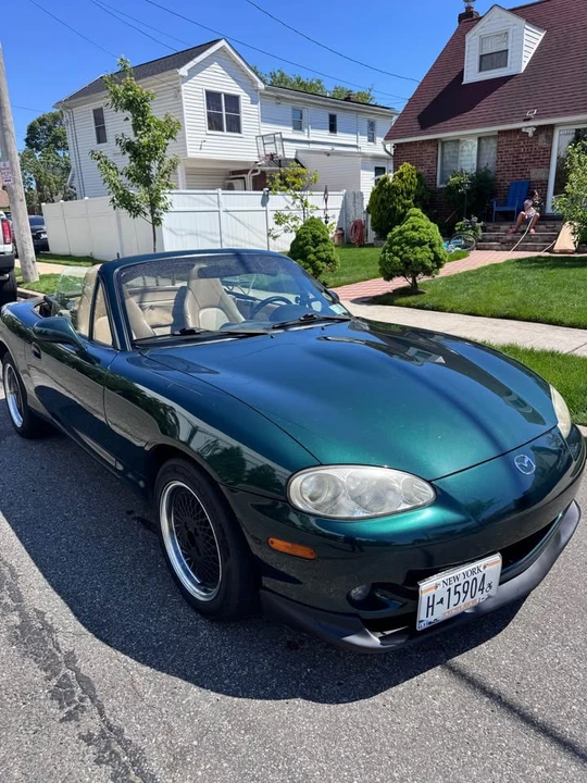 2001 Mazda NB MX-5 Miata - Image 5 of 8