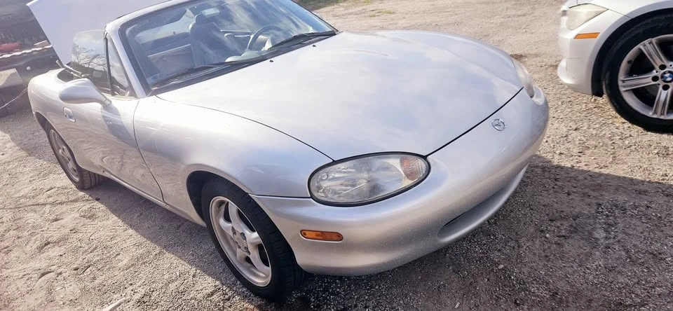 2001 Mazda NB MX-5 Miata - Image 9 of 9