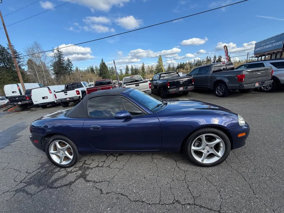 2001 Mazda NB MX-5 Miata - Image 4 of 12