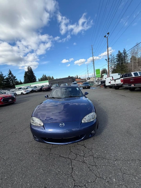 2001 Mazda NB MX-5 Miata - Image 2 of 12