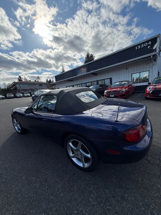 2001 Mazda NB MX-5 Miata - Image 7 of 12
