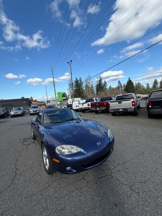 2001 Mazda NB MX-5 Miata - Image 3 of 12