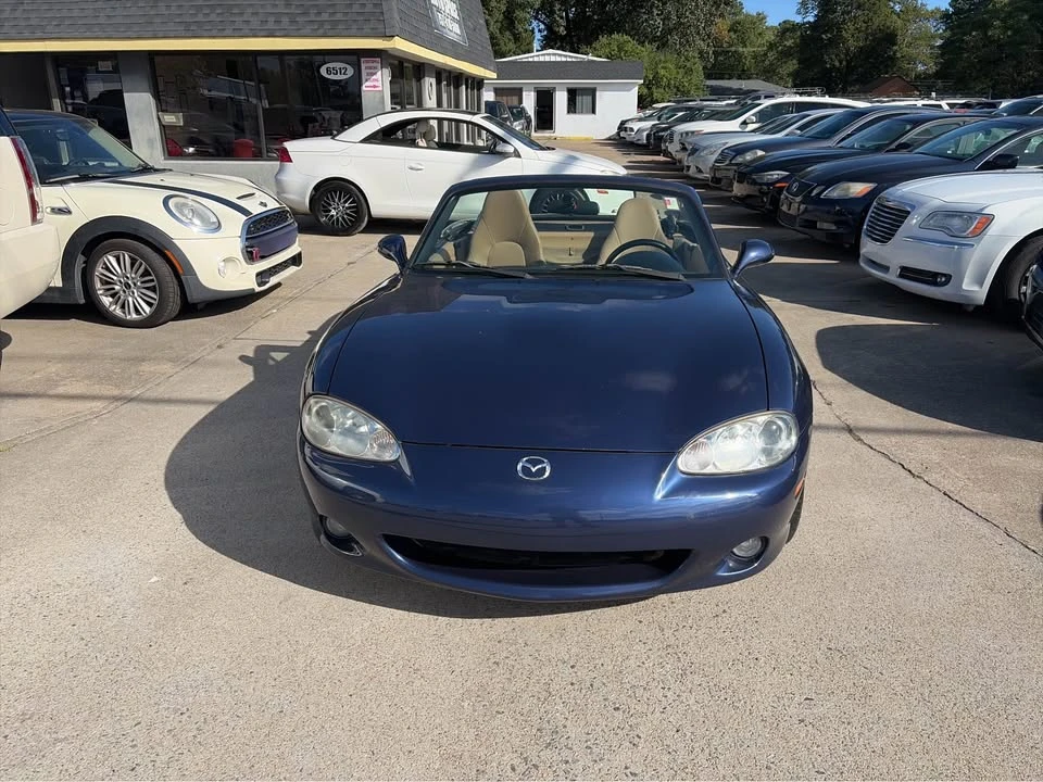 2001 Mazda NB MX-5 Miata - Image 4 of 16