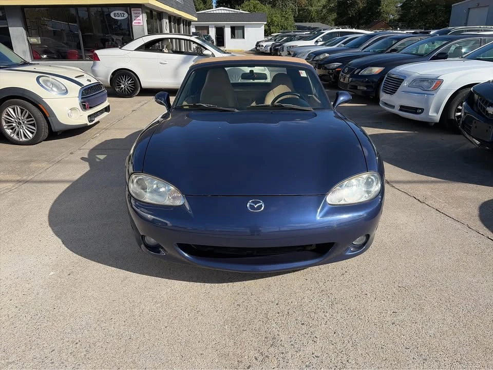 2001 Mazda NB MX-5 Miata - Image 3 of 16