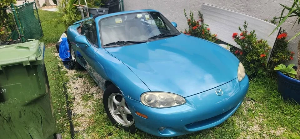 2001 Mazda NB MX-5 Miata - Image 3 of 4