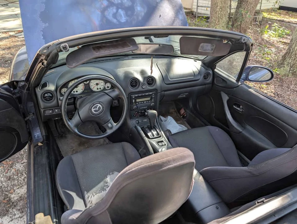 2001 Mazda NB MX-5 Miata - Image 4 of 6