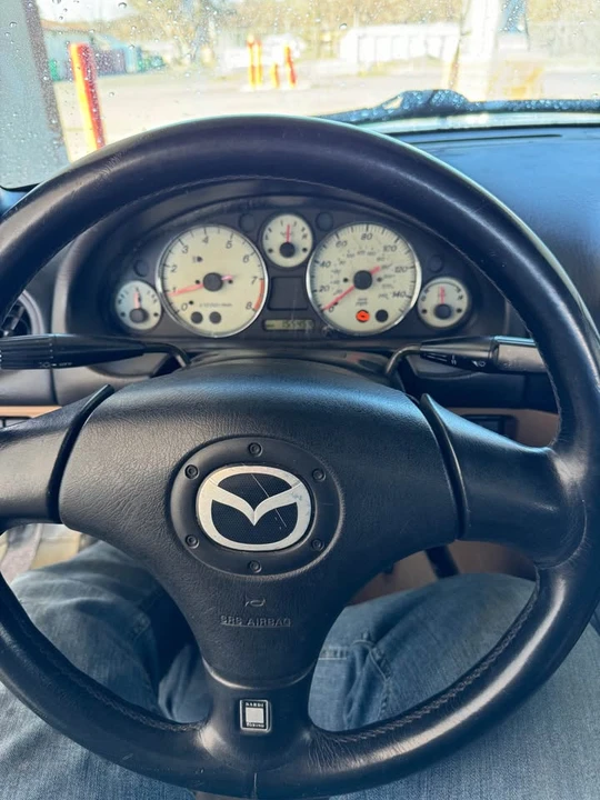 2001 Mazda NB MX-5 Miata - Image 6 of 9