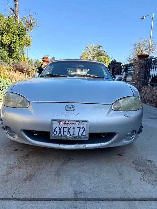 2001 Mazda NB MX-5 Miata - Image 2 of 12