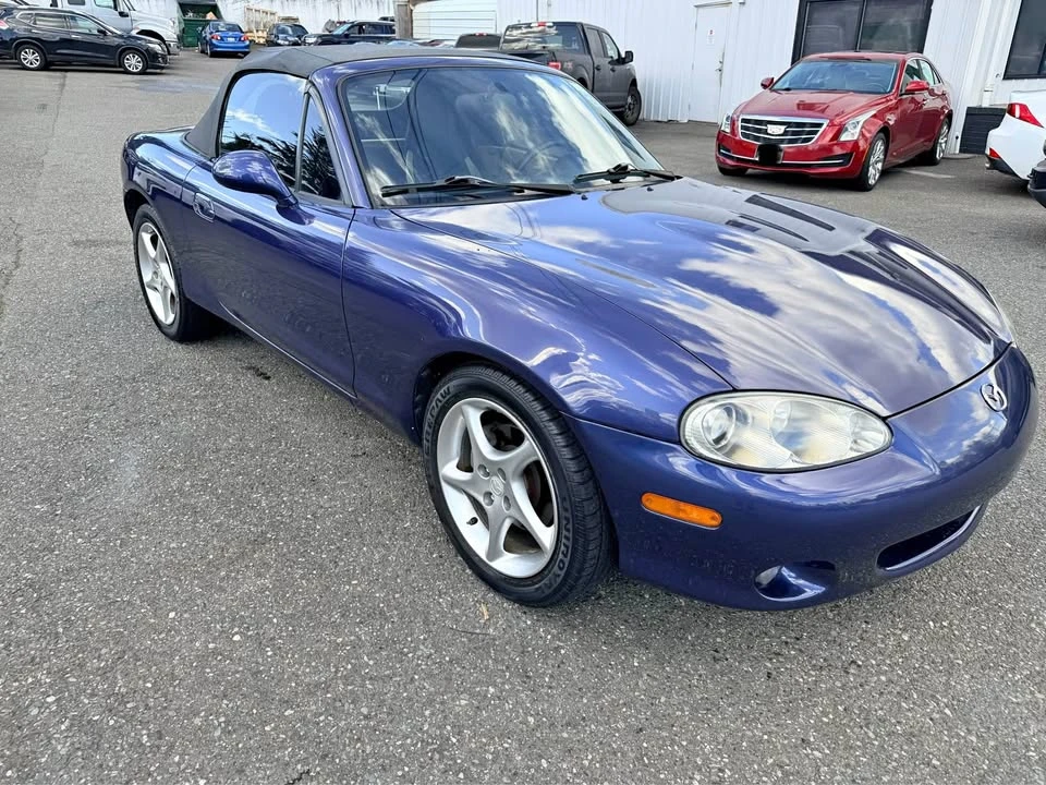 2001 Mazda NB MX-5 Miata - Image 2 of 8