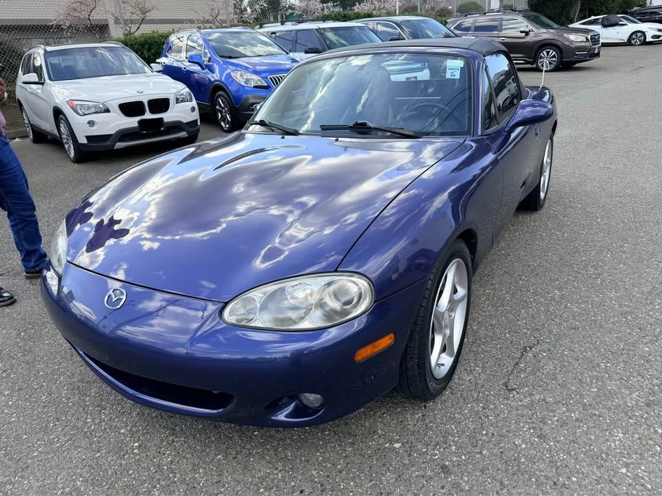 2001 Mazda NB MX-5 Miata - Image 3 of 8