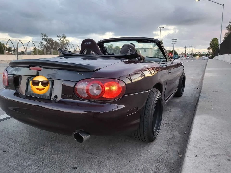 2001 Mazda NB MX-5 Miata - Image 4 of 11