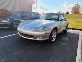 2001 Mazda NB MX-5 Miata - Image 3 of 17