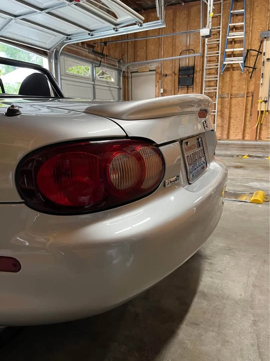2001 Mazda NB MX-5 Miata - Image 8 of 19