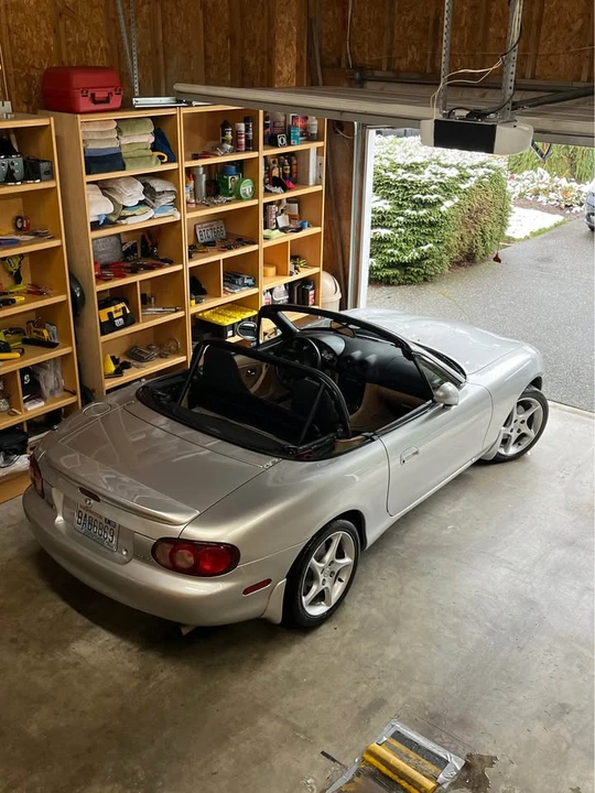 2001 Mazda NB MX-5 Miata - Image 18 of 19