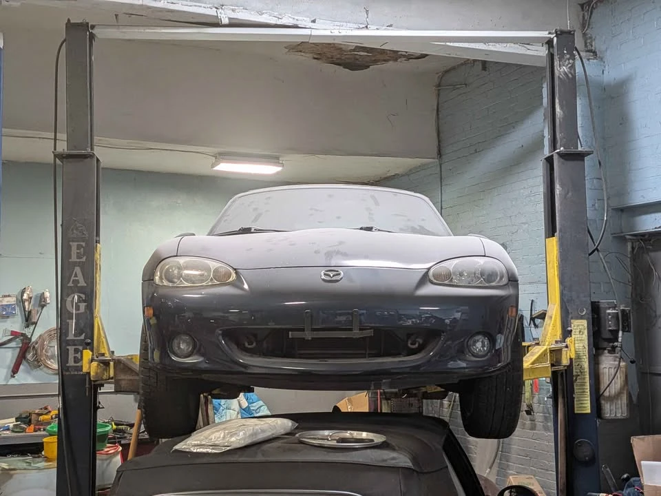 2001 Mazda NB MX-5 Miata - Image 5 of 5