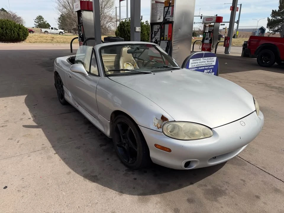 2001 Mazda NB MX-5 Miata - Image 10 of 20