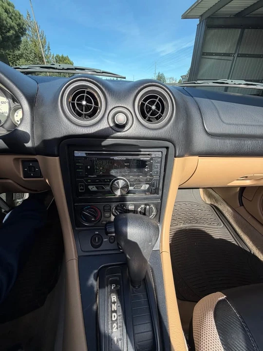 2001 Mazda NB MX-5 Miata - Image 11 of 12