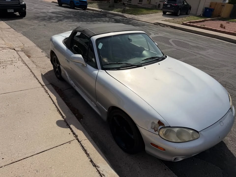 2001 Mazda NB MX-5 Miata - Image 3 of 20