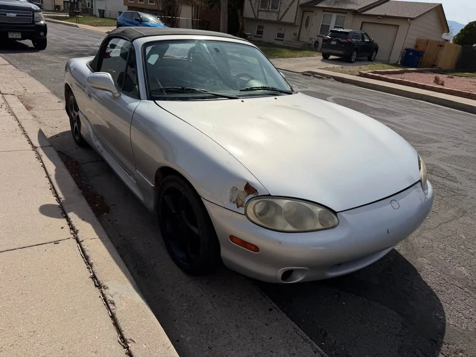 2001 Mazda NB MX-5 Miata - Image 4 of 20