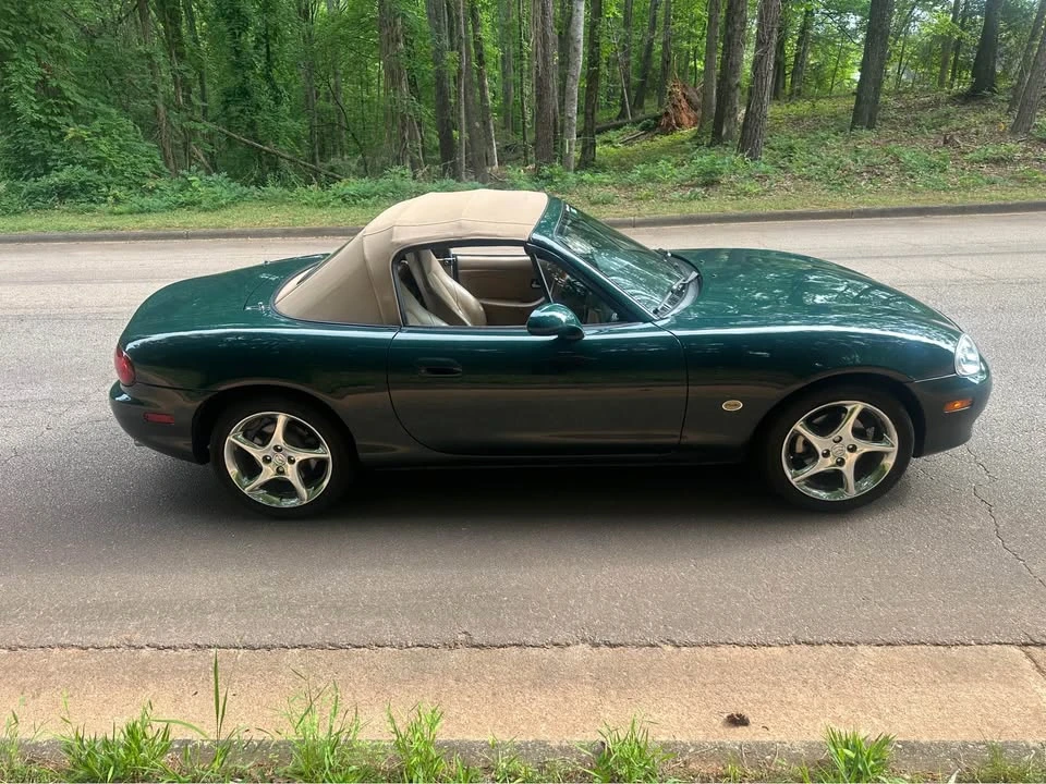 2001 Mazda NB MX-5 Miata - Image 2 of 20