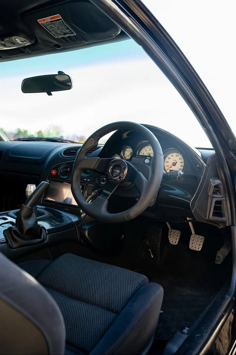 2001 Mazda RX-7 FD - Image 2 of 6