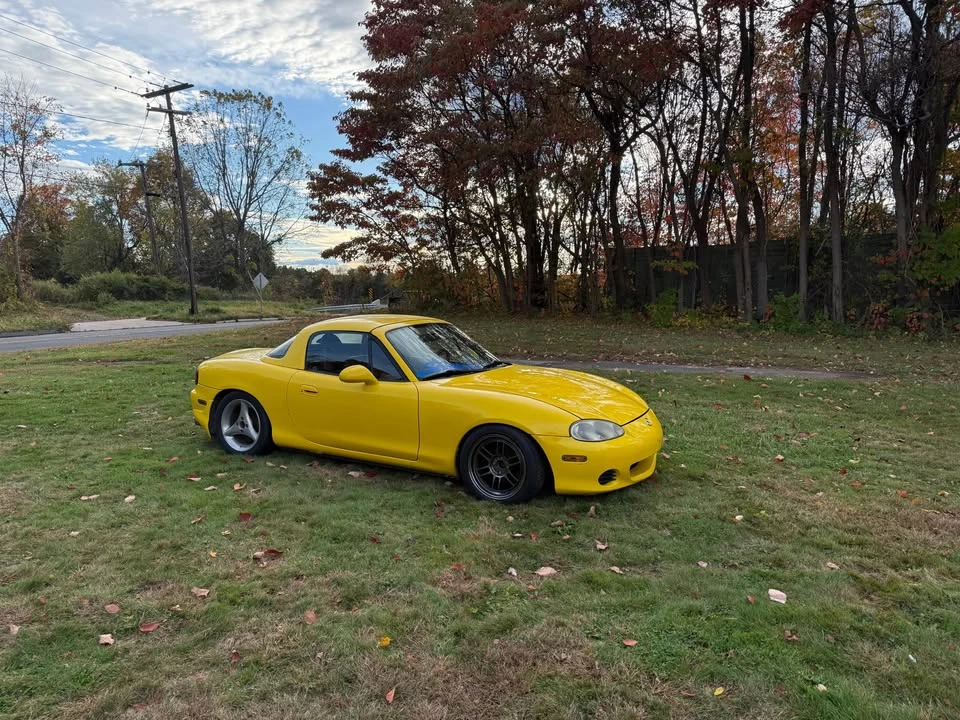 2001 Mazda NB MX-5 Miata - Image 5 of 20