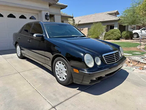2001 Mercedes-Benz E320 Sedan