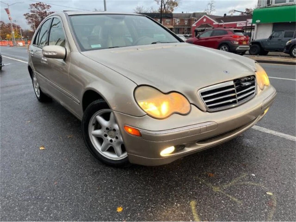 2001 Mercedes-Benz W203 C-Class - Image 5 of 29