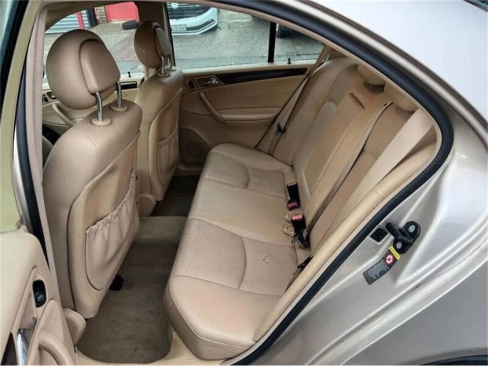 2001 Mercedes-Benz W203 C-Class - Image 19 of 29