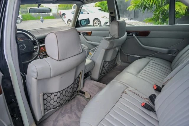2001 Mercedes-Benz W220 S-Class - Image 12 of 25