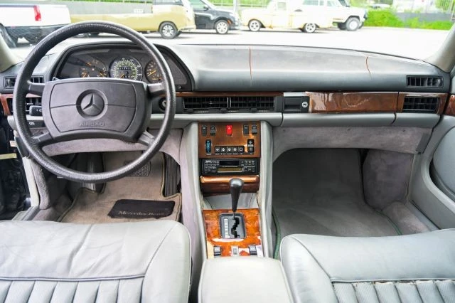 2001 Mercedes-Benz W220 S-Class - Image 10 of 25