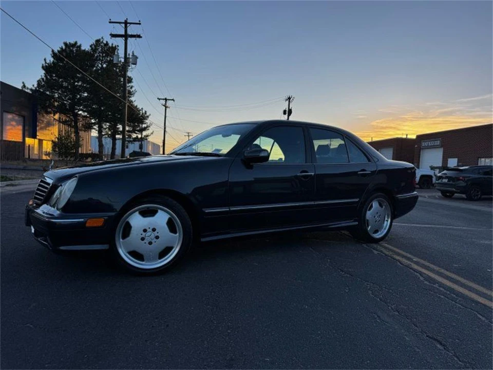 2001 Mercedes-Benz - Image 4 of 31