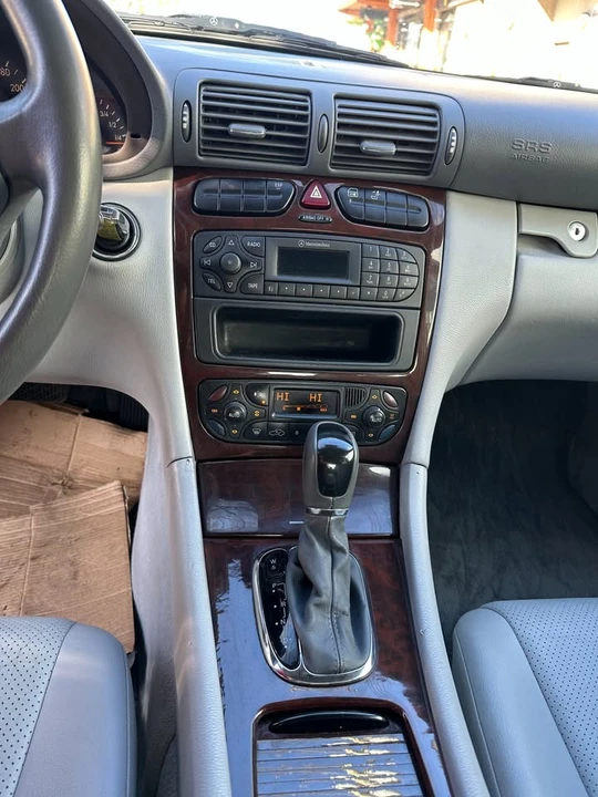 2001 Mercedes-Benz W203 C-Class - Image 6 of 11