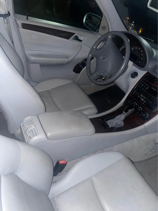 2001 Mercedes-Benz W203 C-Class - Image 5 of 8