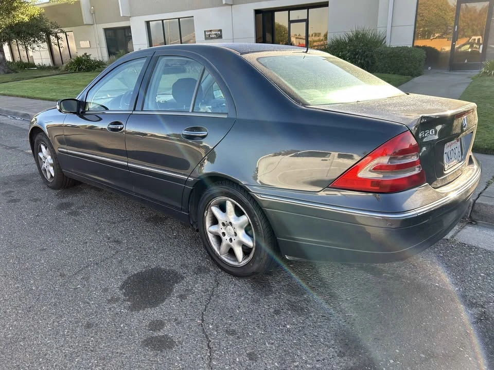 2001 Mercedes-Benz W203 C-Class - Image 3 of 9