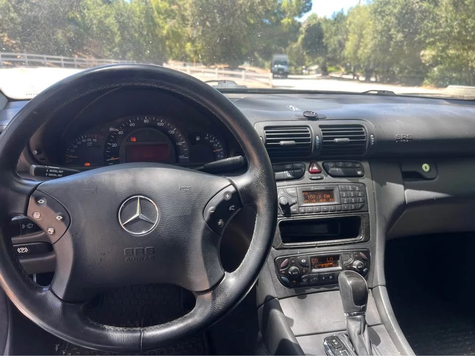 2001 Mercedes-Benz W203 C-Class - Image 15 of 16
