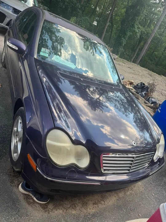 2001 Mercedes-Benz W203 C-Class - Image 2 of 9