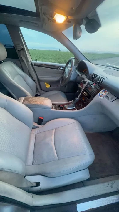 2001 Mercedes-Benz W203 C-Class - Image 4 of 7