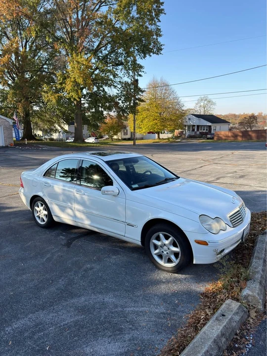 2001 Mercedes-Benz W203 C-Class - Image 8 of 12