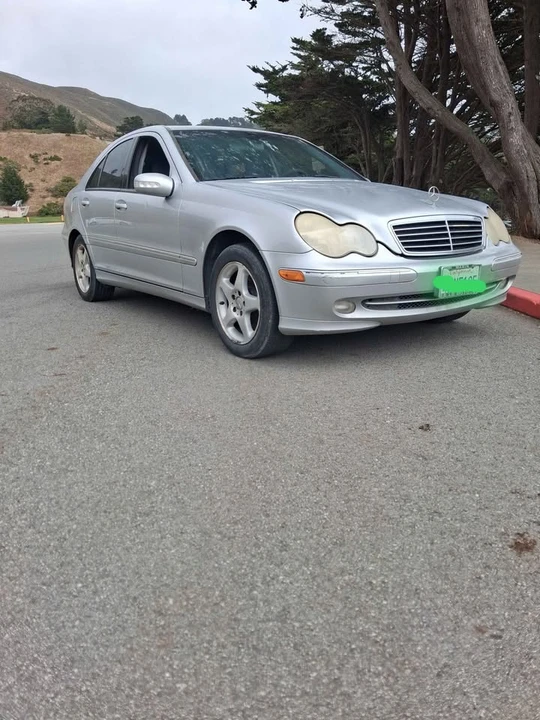 2001 Mercedes-Benz W203 C-Class - Image 2 of 5