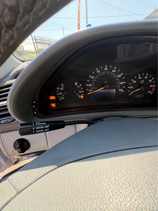 2001 Mercedes-Benz C-Class - Image 11 of 18