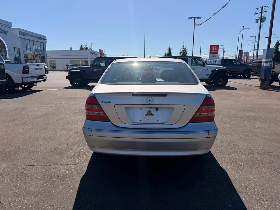 2001 Mercedes-Benz W203 C-Class - Image 3 of 7
